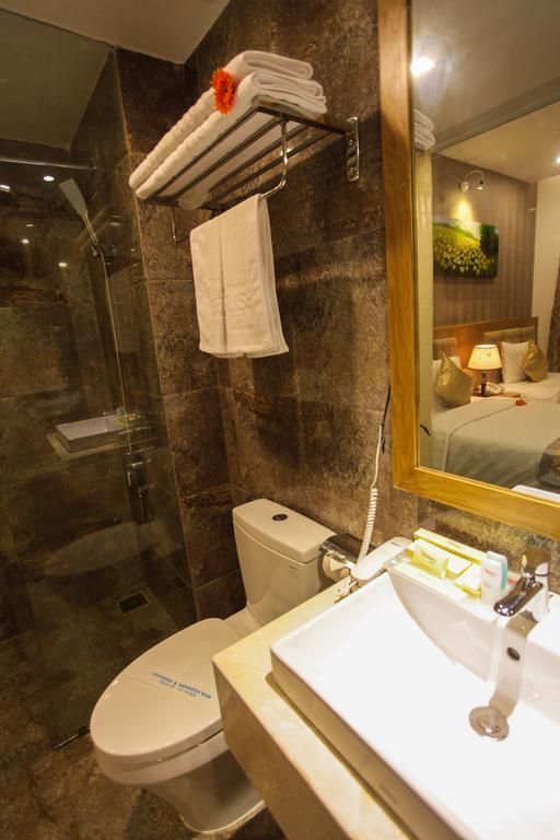 Deluxe Twin Room with City View